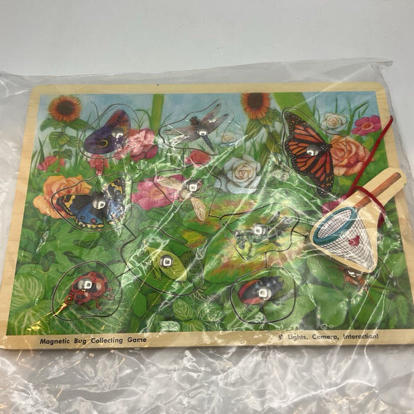 Melissa & Doug Bug Catching Wooden Magnetic Puzzle Game