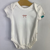 Size 6-12m: The Blueberry Hill White/Pink Bow Onesie