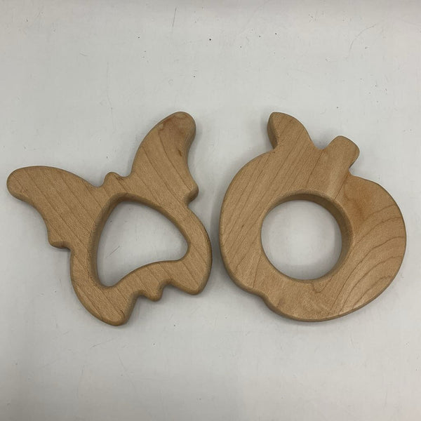 2pc Wooden Clutching Toys