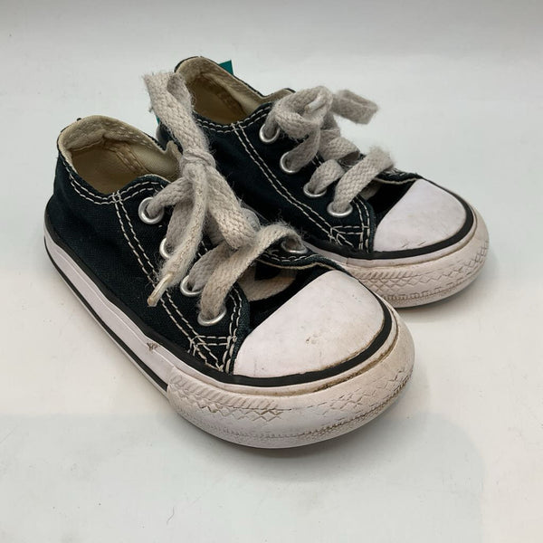 Size 5: Converse Black/White Lace-Up Sneakers