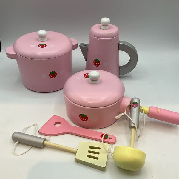 Pink Wooden Pots & Pans Set