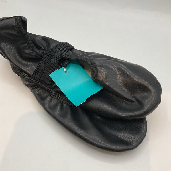 Size 6Y: Stelle Black Ballet Slippers