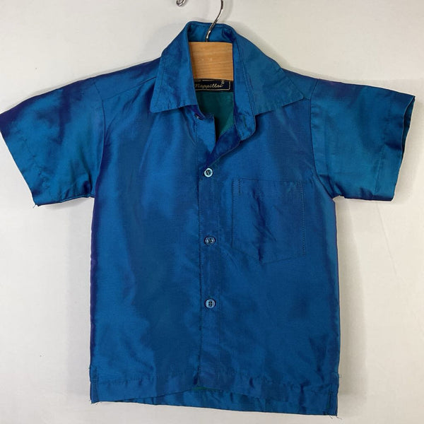 Size 3: Blue Shimmer Short Sleeve Button-Up Shirt