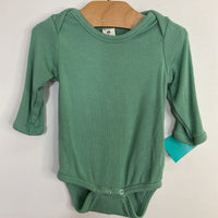 Size 3-6m: Kate Quinn Green Ribbed Long Sleeve Onesie