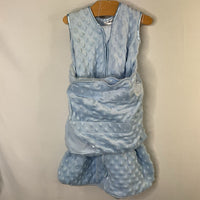 Size NB: Halo Sleepsack Blue Textured Dots Fleece Swaddle NB