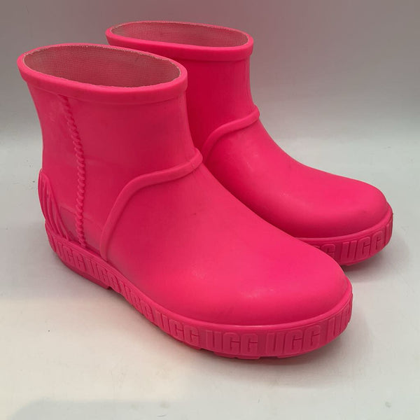 Size 13: UGG Neon Pink Rain Boots w/ Sherpa Insoles