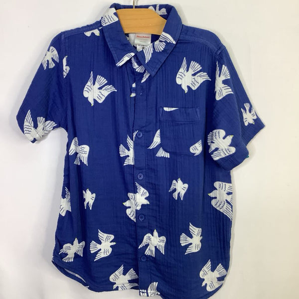 Size 6-7 (120): Hanna Andersson Blue/White Birds Short Sleeve Button-Up Shirt