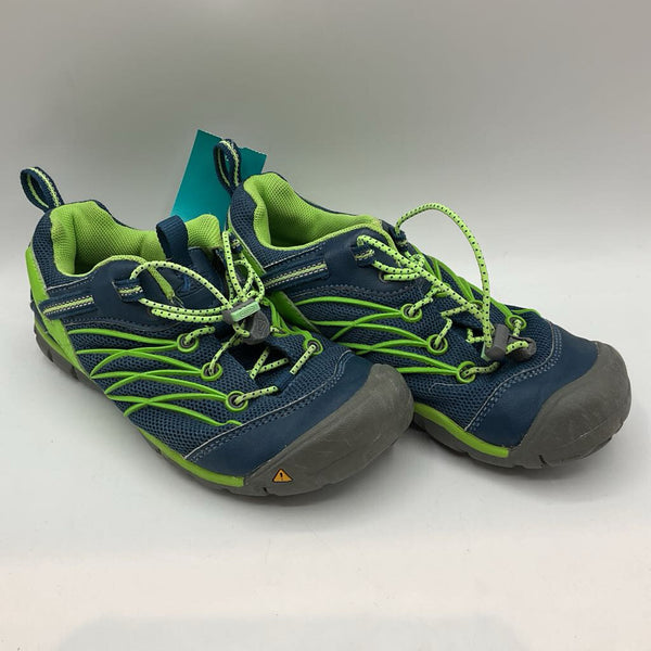 Size 3Y: KEEN Blue/Green Toggle Sneakers