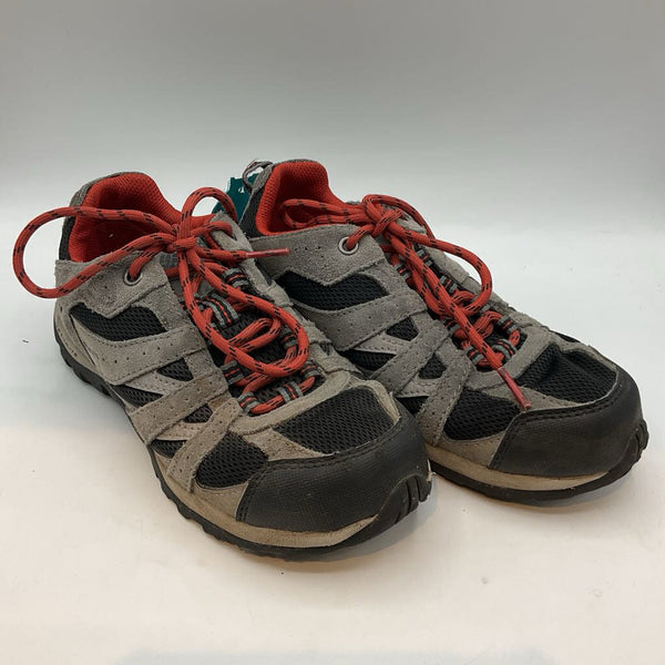 Size 4Y: Columbia Gray/Red Lace-Up Hiking Sneakers