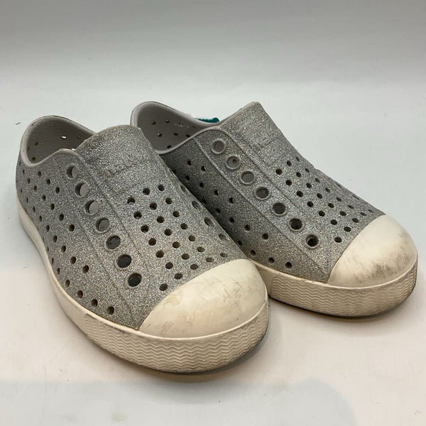 Size 8: Native Silver Sparkle Perforated Slip-On Shoes