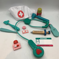 Melissa & Doug Assorted Doctor's Accessories