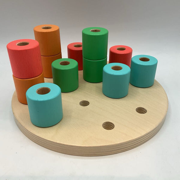 Lovevery Sort & Stack Peg Puzzle