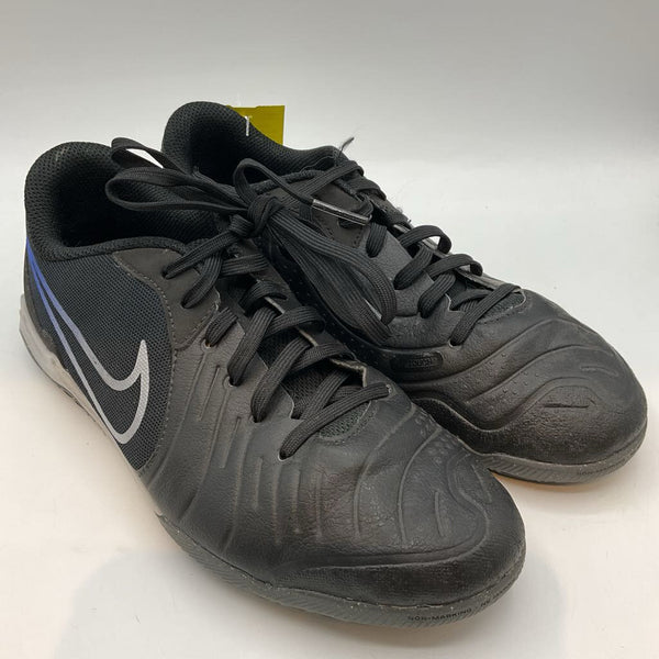 Size 5.5Y: Nike Black/Blue Lace-Up Indoor Soccer Shoes