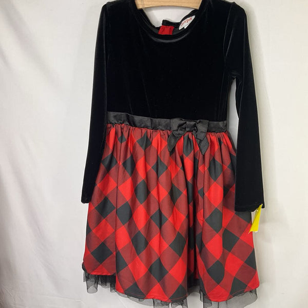 Size 6-7: Cat & Jack Black/Red Plaid Velour Holiday Dress