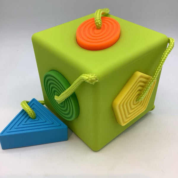 Oombee Shapes Cube