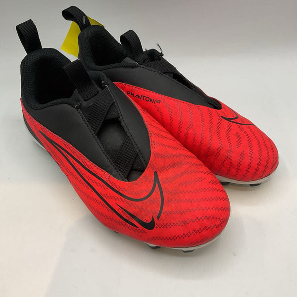 Size 4Y: Nike Black/Red Slip-On Soccer Cleats