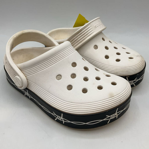 Size 10: Crocs White/Black Barbed Wire Adjustable Clog
