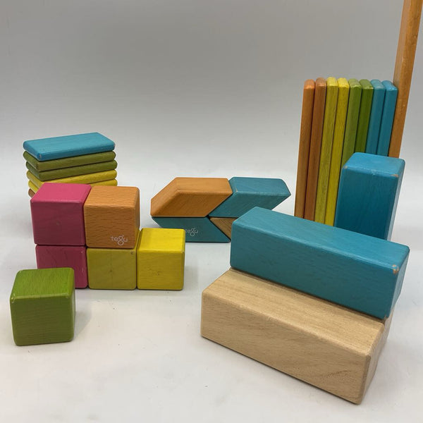 Tegu 32pc Magnetic Buildiing Block