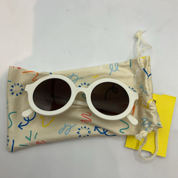Size 0-2: Babiators White Circular Sunglasses