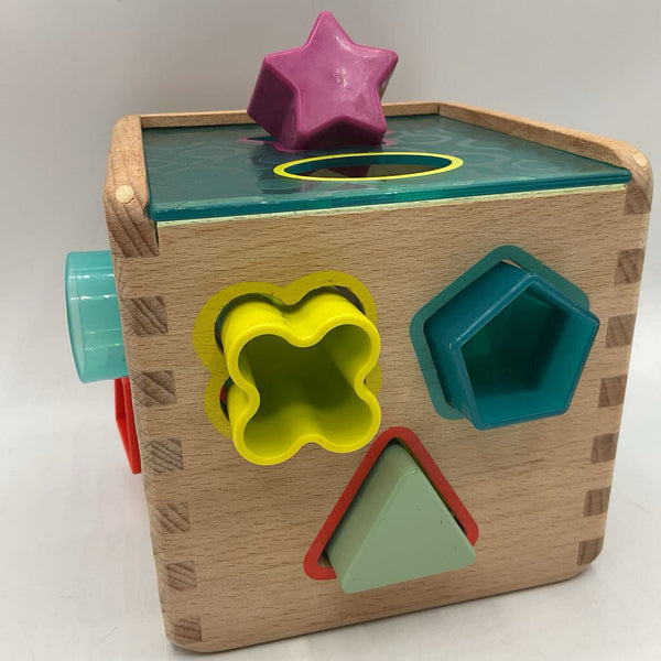 B. Toys Wooden Shape Sorter