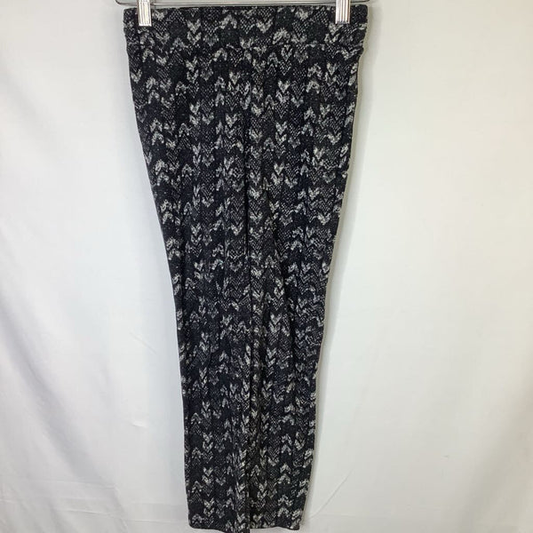 Size 7-8: Columbia Black/White Chevron Fleece Leggings