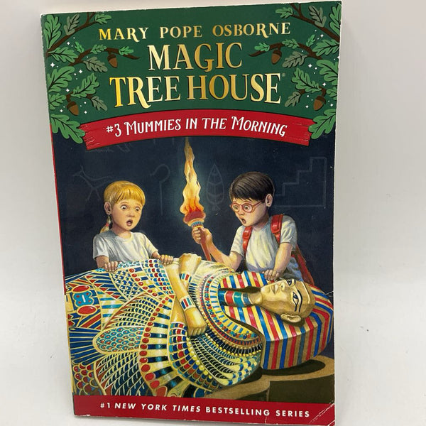 Magic Treehouse: Mummies in the Morning (paperback)