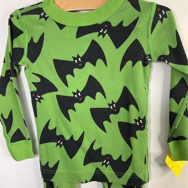 Size 3 (90): Hanna Andersson Green/Black Bats Organic Cotton 2pc PJs