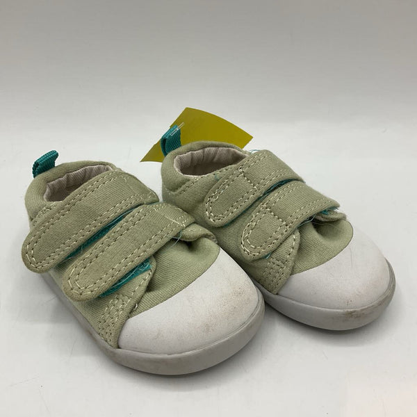 Size 3: Ten Little Green/White First Walker Sneakers