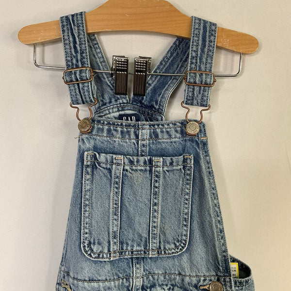 Size 6-7: Gap Light Wash Denim Overalls