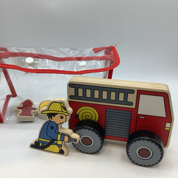 Wooden Fire Engine/Figures
