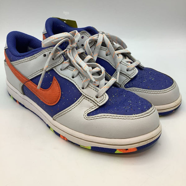 Size 2Y: Nike Gray/Blue/Multi Splatter Lace-Up Sneakers