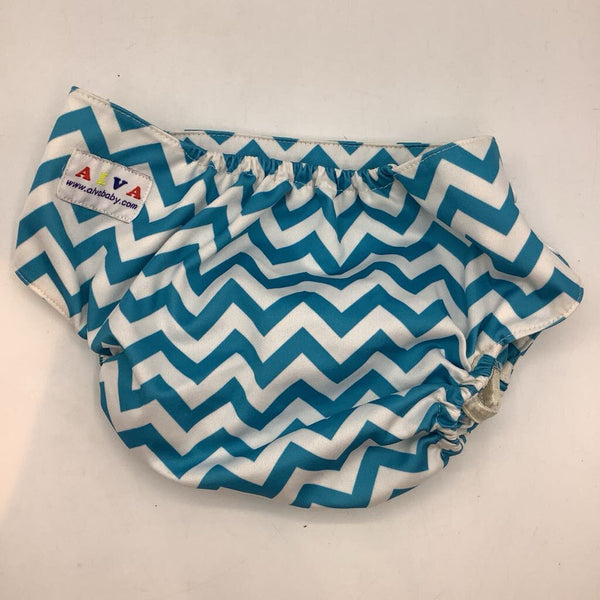 Size OS: Alva Blue/White Chevron Snap Diaper