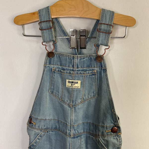 Size 4: OshKosh Light Wash Blue Patch Overalls