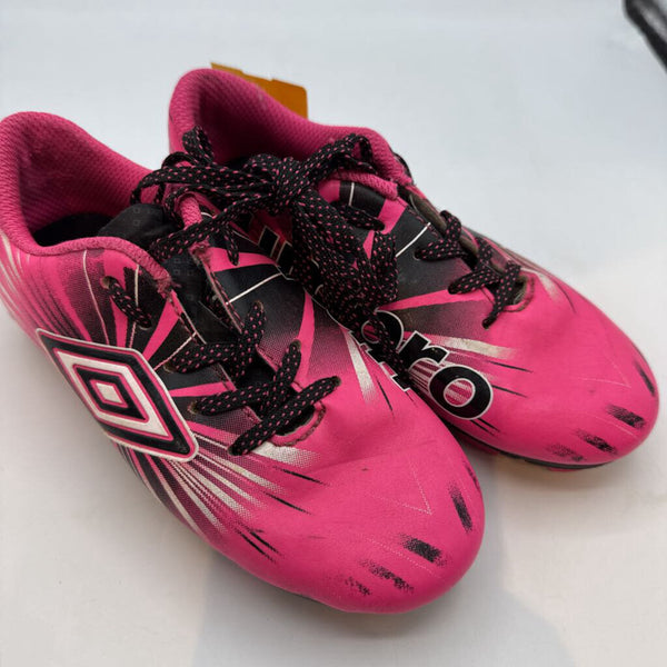 Size 11: Umbro Pink/Black Lace-Up Soccer Cleats