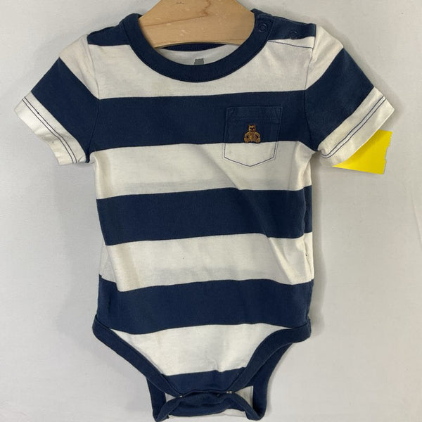 Size 6-12m: Gap Blue/White Striped Onesie