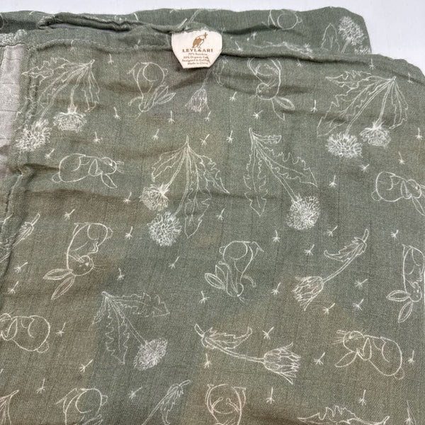 Leyl & Ari Green/White Woodland Swaddle Blanket