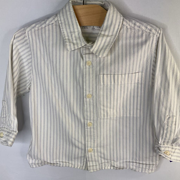 Size 2: Zara White/Blue Striped Button-Up Shirt