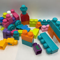 2 Gallon Bag Of Assorted DUPLO