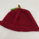Size 3-6m: Handmade Red Berry Hat