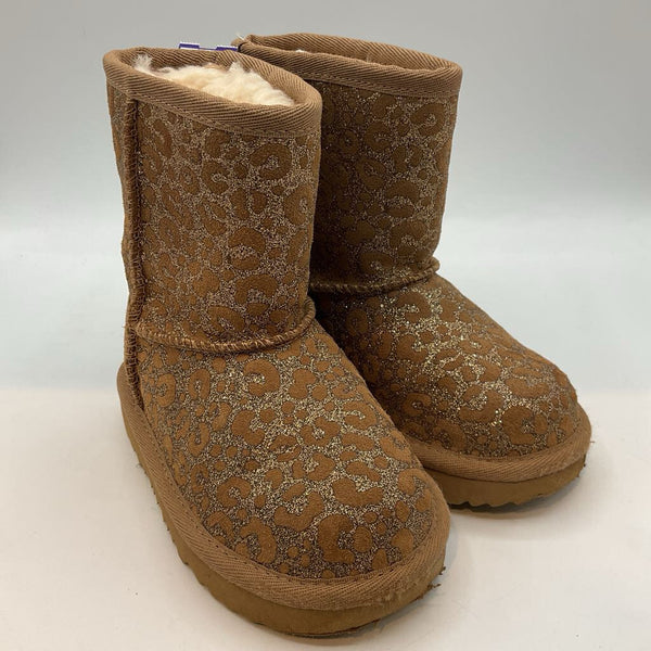 Size 8: Ugg Gold Sparkly Boots