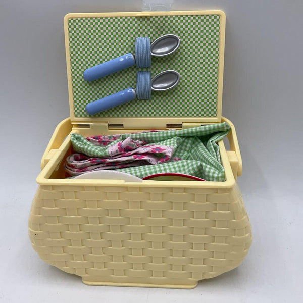 American Girl Bitty Baby Doll Treat For Two Picnic Basket
