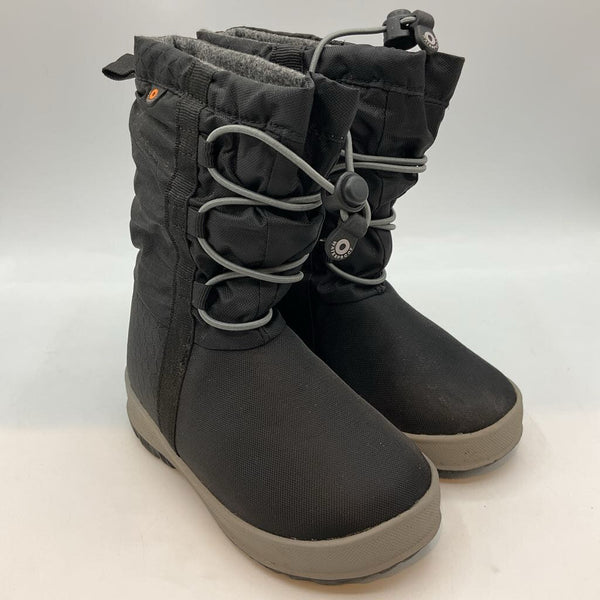 Size 8: Bogs Black Toggle Insulated Winter Boots