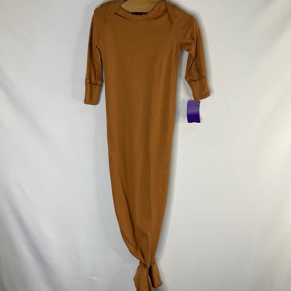 Size 0-3m: Colored Organics Brown Knot Nighty