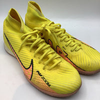 Size 6.5Y: Nike Yellow/Orange Indoor Soccer Cleats
