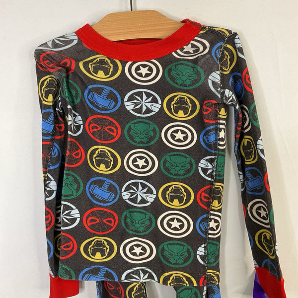 Size 5 (110): Hanna Andersson Gray/Colorful Marvel Print Organic Cotton 2pc PJs