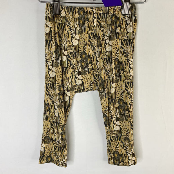 Size 2: Kate Quinn Yellow/Black/White Foliage Leggings
