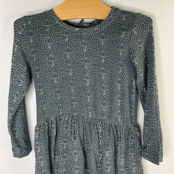 Size 3: Kate Quinn Gray Umbrella Rain Print 2pc Shirt/Pant Set