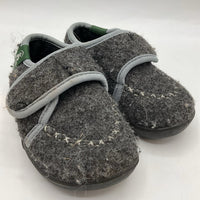 Size 6: Kamik Gray Wool Velcro Strap Shoes REDUCED
