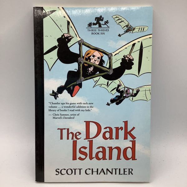 The Dark Island (paperback)
