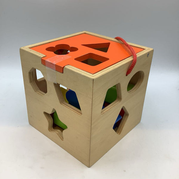 Wooden Shape Sorting Cube
